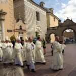 KGW z gminy Rachanie na Jasnej Górze. Uczestniczki reprezentowały Lubelszczyznę podczas III Ogólnopolskiej Pielgrzymki Kół Gospodyń Wiejskich