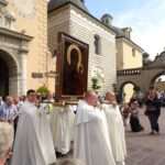 KGW z gminy Rachanie na Jasnej Górze. Uczestniczki reprezentowały Lubelszczyznę podczas III Ogólnopolskiej Pielgrzymki Kół Gospodyń Wiejskich