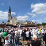 KGW z gminy Rachanie na Jasnej Górze. Uczestniczki reprezentowały Lubelszczyznę podczas III Ogólnopolskiej Pielgrzymki Kół Gospodyń Wiejskich