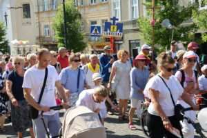 Lubelska Piesza Pielgrzymka ruszyła w drogę na Jasną Górę