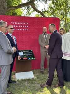 Bolkowanie 2025 w Hniszowie – dąb Bolko gościł Bolesława Chrobrego!