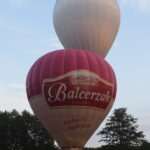 Magiczna atmosfera Nałęczowa podczas zawodów balonowych. Zobacz zdjęcia z imprezy!