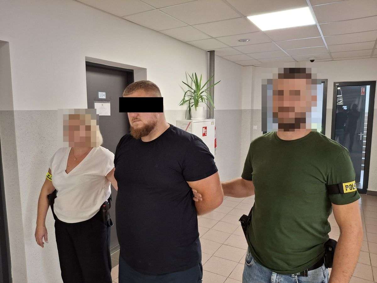 Tragiczny wypadek na S17. Dwie osoby nie żyją, kierowca ciężarówki aresztowany