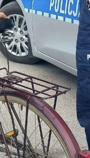 Pijany rowerzysta z blisko 4 promilami zatrzymany przez policję. Był poszukiwany przez sąd