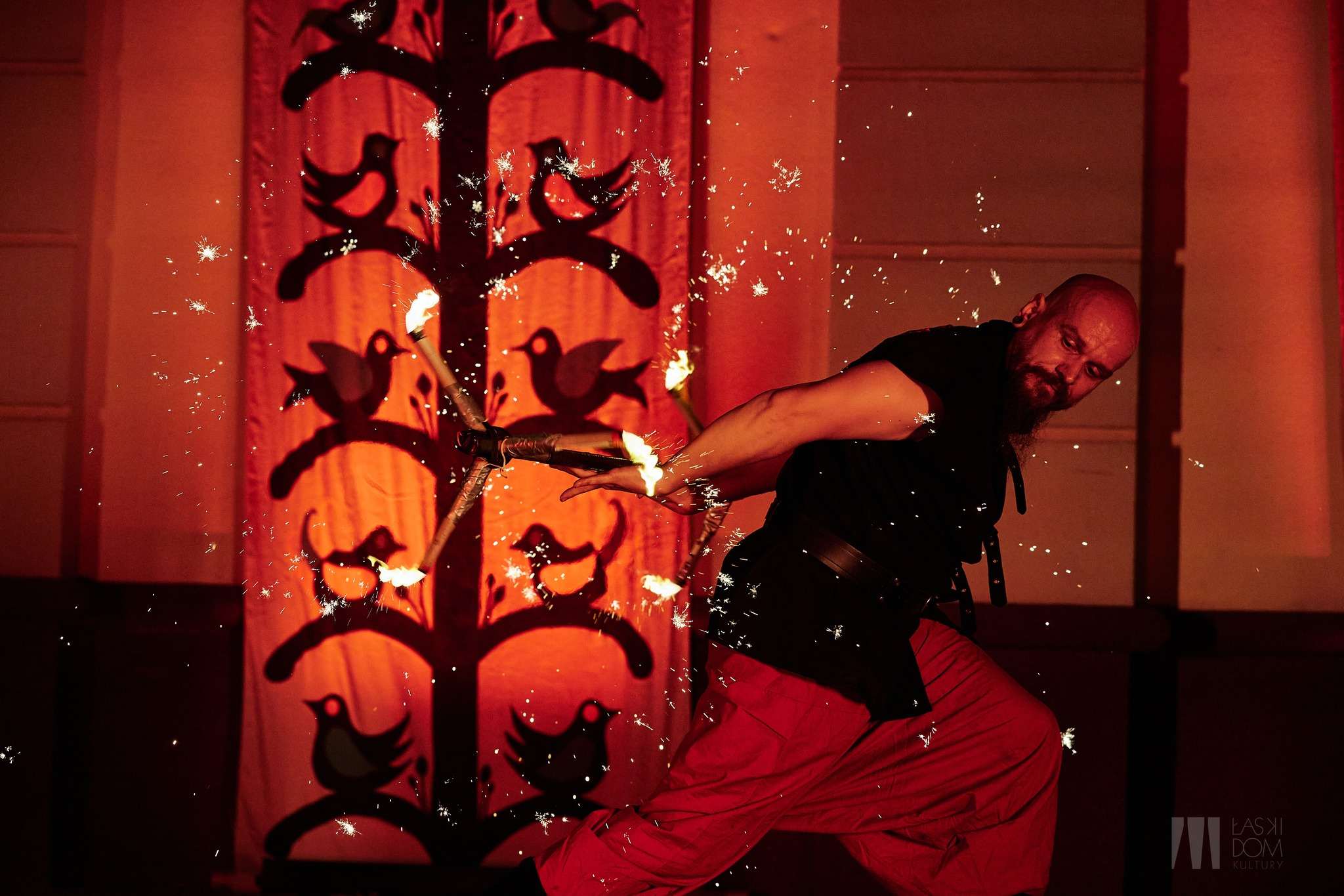 Cyrkulacje ruszają w ten weekend w Lublinie. Niezwykłe spektakle cyrku współczesnego czekają!