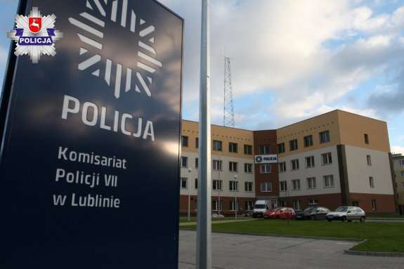 Dzielnicowy z Lublina zatrzymał poszukiwanego podczas zakupów