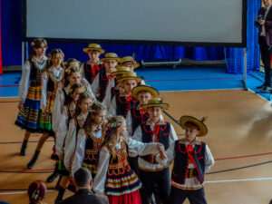 Bychawa: Uroczyste otwarcie hali sportowej i Obchody Dnia Edukacji Narodowej (GALERIA)