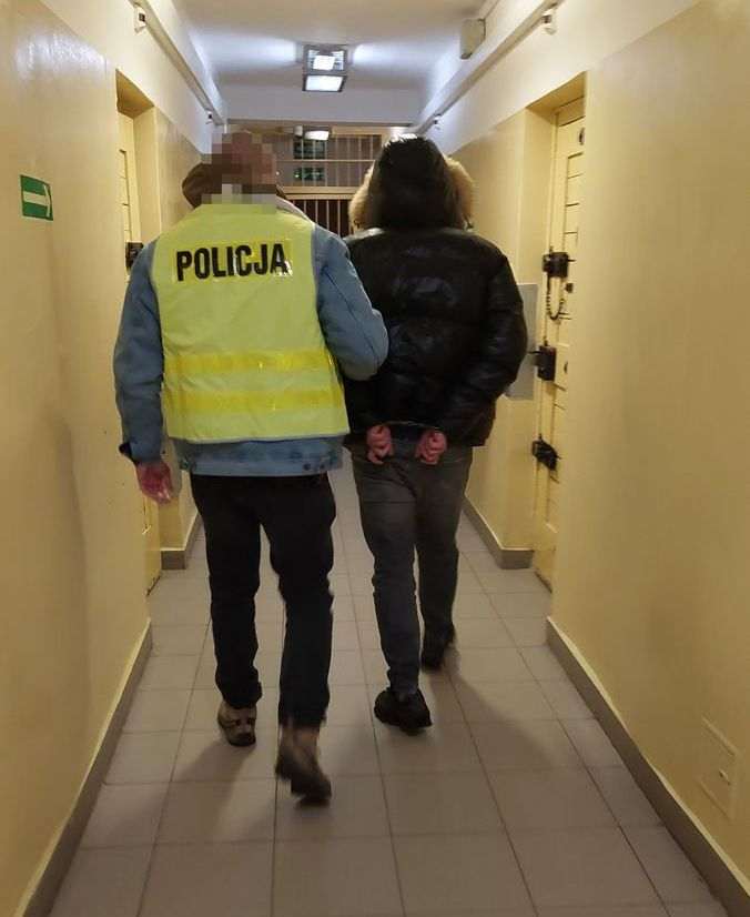 Sylwestrowa noc w Chełmie. Agresja wobec policjantów zakończona zatrzymaniami