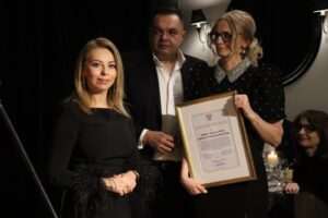 Bal charytatywny Fundacji „Wstawaj Alicja” przyniósł ponad 80 tysięcy złotych wsparcia