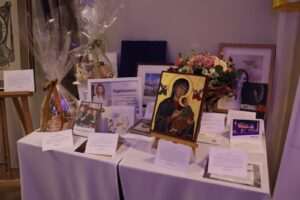 Bal charytatywny Fundacji „Wstawaj Alicja” przyniósł ponad 80 tysięcy złotych wsparcia
