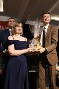 Bal charytatywny Fundacji „Wstawaj Alicja” przyniósł ponad 80 tysięcy złotych wsparcia
