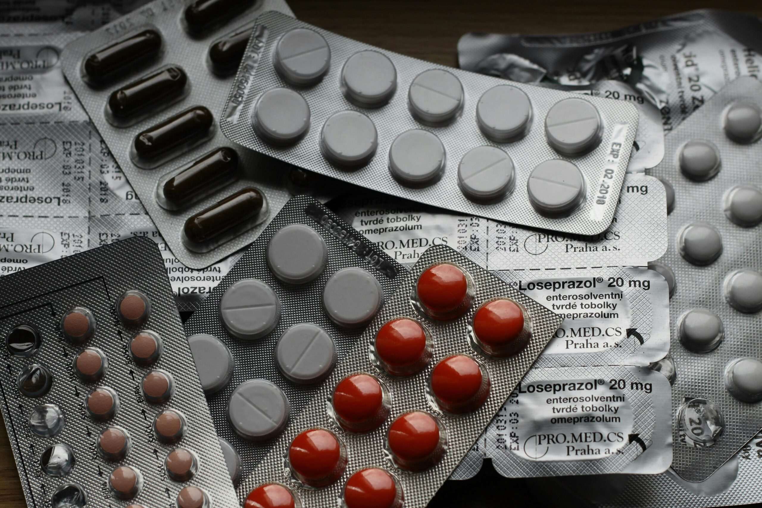 Bagaż pełen leków – obywatel Ukrainy zatrzymany na granicy w Dołhobyczowie