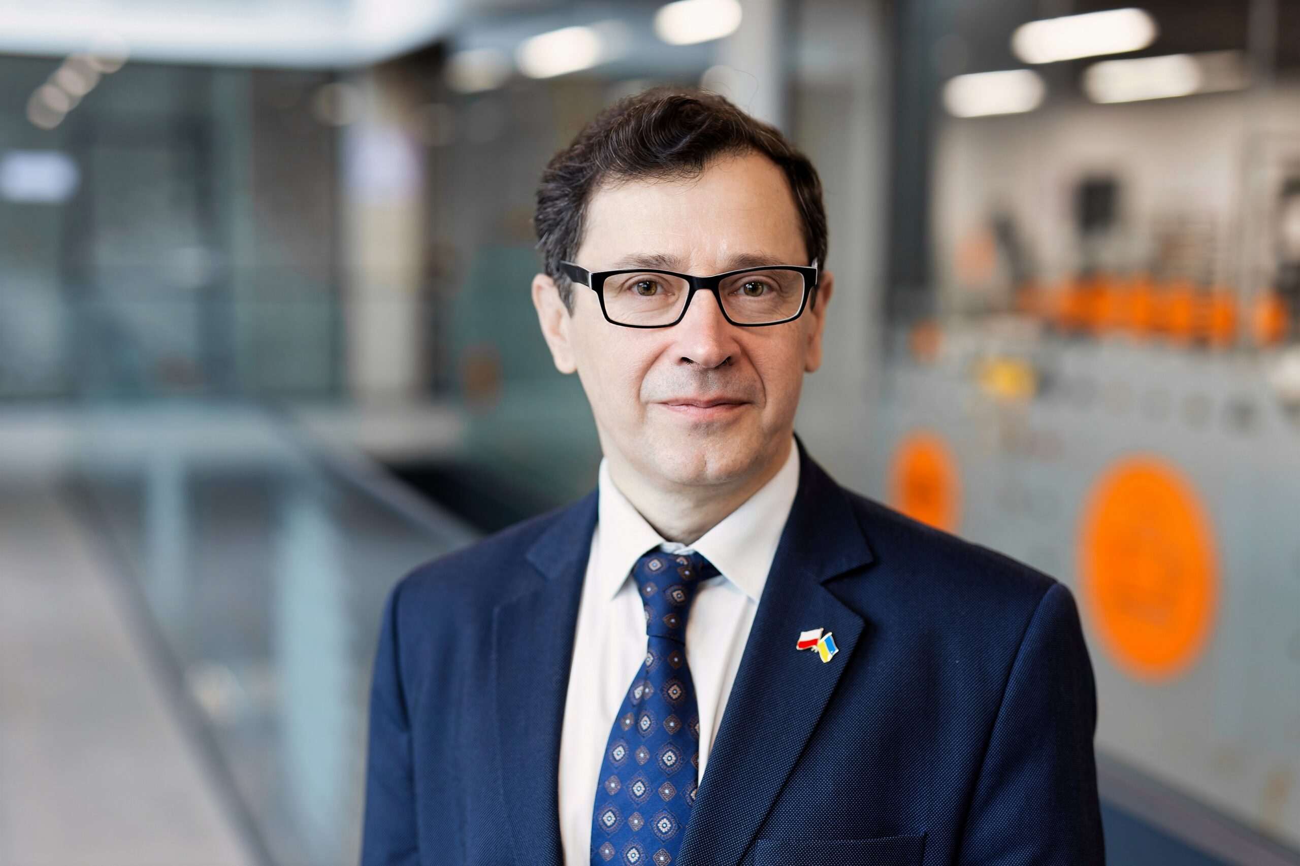 Cztery lata wojny. Front bez przełomu, dyplomacja bez gwarancji