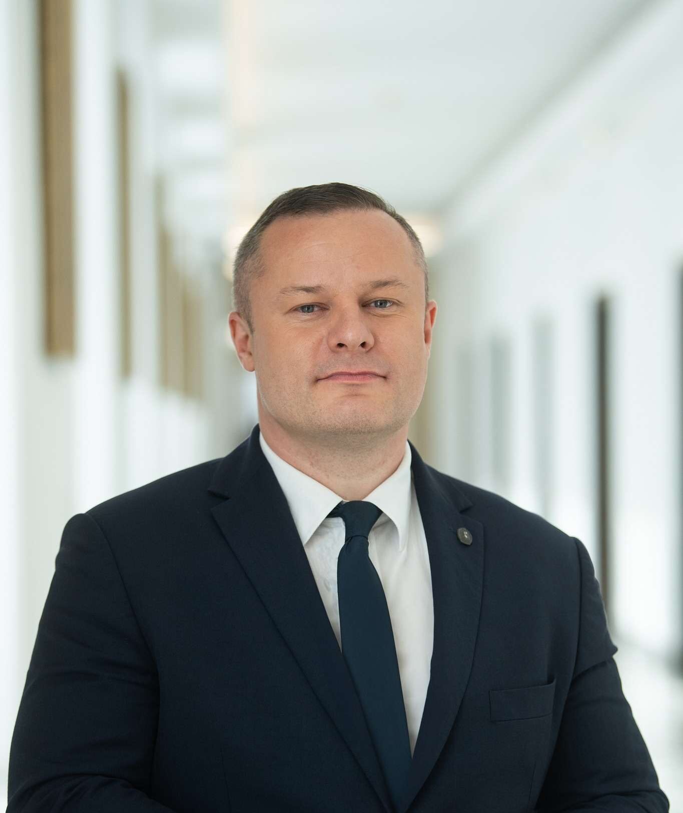 Konfederacja zaniosła Żukowi 20 tysięcy podpisów