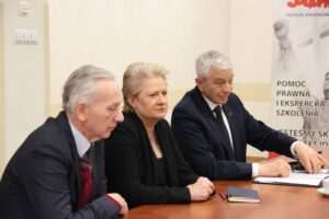 Politycy i „Solidarność” jednoczą siły w obronie Azotów Puławy