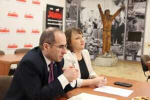 Politycy i „Solidarność” jednoczą siły w obronie Azotów Puławy