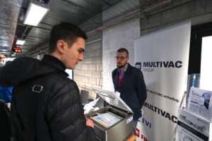 Tłumy na Politechnice Lubelskiej. Studenci szturmowali targi pracy