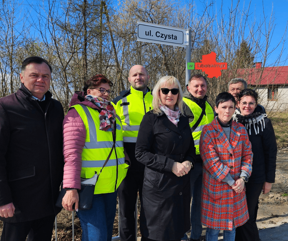 Nowy chodnik w Wysokiem. Inwestycja za blisko pół miliona złotych poprawia bezpieczeństwo mieszkańców