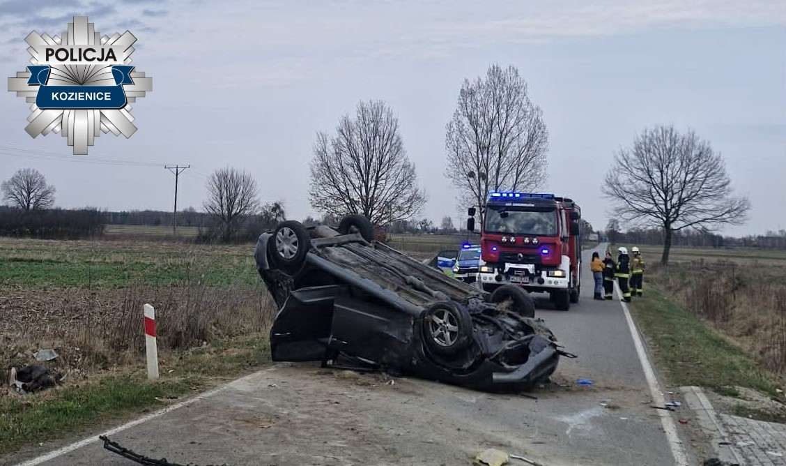 Z kraju : Pijana kierująca dachowała z dzieckiem w aucie. Miała blisko 3 promile alkoholu