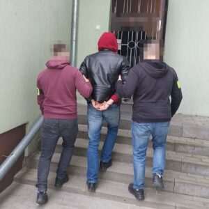 40-latek z Białej Podlaskiej zatrzymany za posiadanie znacznej ilości narkotyków