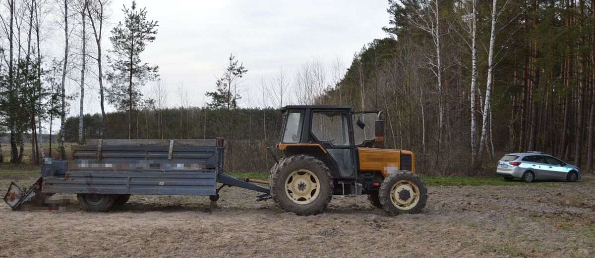 Poważny wypadek podczas prac polowych. 58-latek ranny w gminie Biszcza