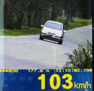 Piraci drogowi bez prawa jazdy. Pięciu kierowców ukaranych przez policję