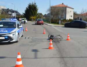 Nie ustąpił pierwszeństwa rowerzyście. 84-latek potrącony w Chyżej