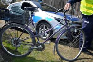 Nie ustąpił pierwszeństwa rowerzyście. 84-latek potrącony w Chyżej