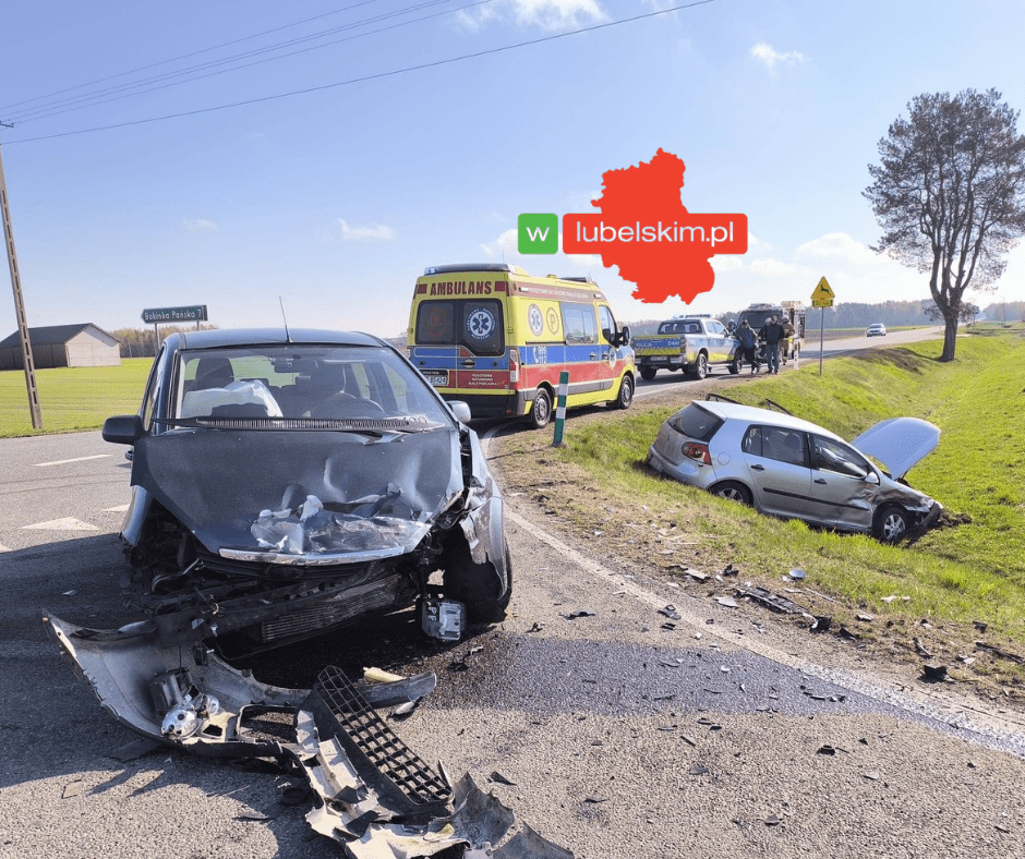 Wypadek na DK63. Zderzenie dwóch aut w Sapiehowie – jedna osoba trafiła do szpitala