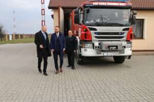 Wojewoda Lubelski odwiedził Gminę Wólka. Inwestycje, bezpieczeństwo i rozwój usług społecznych