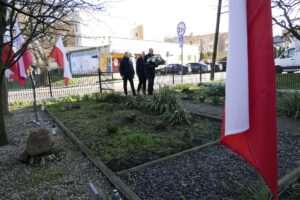 Sławomir Plis wraz z mieszkańcami Opola Lubelskiego oddał hołd Bohaterom