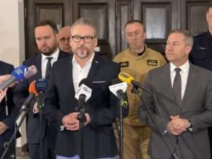 Wichury w woj. lubelskim: blisko 600 interwencji strażaków i uszkodzone budynki
