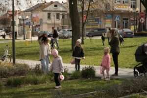 Wielkanocna radość w Parku Miejskim w Bełżycach