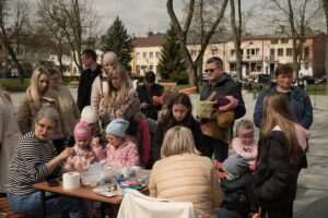 Wielkanocna radość w Parku Miejskim w Bełżycach