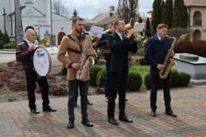 Bieg Cichych Bohaterów w Łaszczowie łączy ludzi