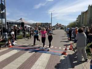 Gmina Wólka pobiegła dla Frania. Setki osób na starcie