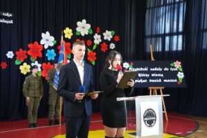 Pożegnanie maturzystów w Łęcznej