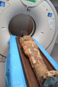 Sztuczna inteligencja odsłania tajemnice egipskiej mumii sprzed 2000 lat