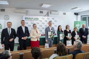 Wręczenie świadectw w Chełmie – ważny krok w karierze