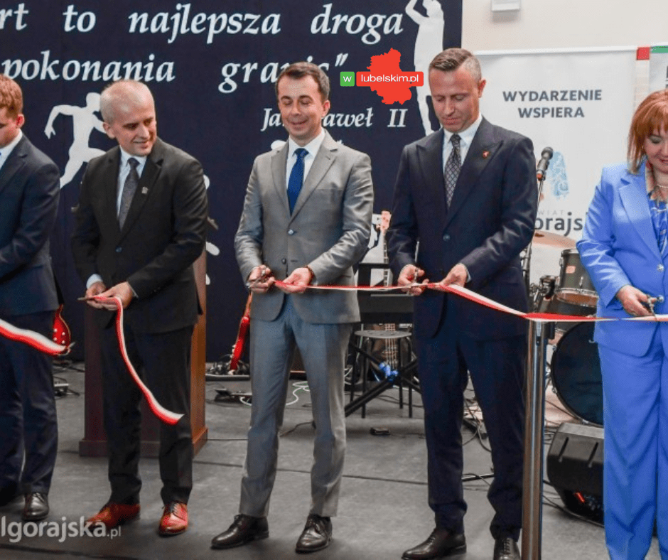 Historyczna chwila: hala sportowa RCEZ Biłgoraj