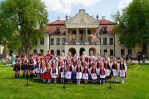Majówka w Kozłówce – historia i zabawa