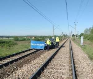 Tragiczna doba na drogach i torach. Dwie osoby nie żyją