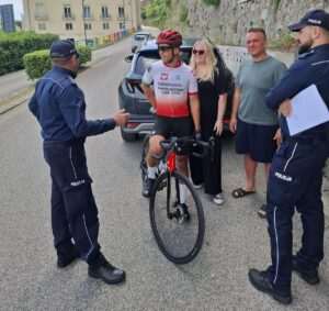 Policjant z Lublina wspiera turystów we Włoszech