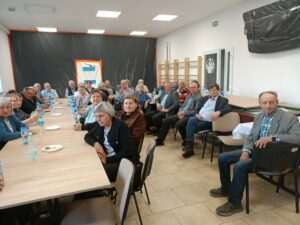 Bezpieczeństwo seniorów: spotkanie w Telatynie z Policją