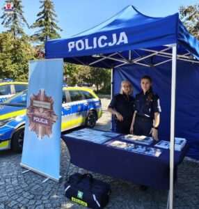 Krajowy Trening Pierwszej Pomocy na Lubelszczyźnie. Policjanci uczyli, jak ratować życie