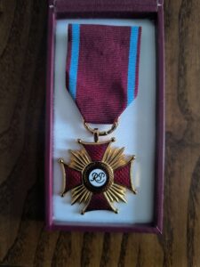 Starosta Tomaszowski Henryk Karwan odznaczony Złotym Krzyżem Zasługi przez Prezydenta RP