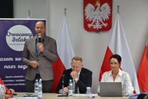 Burmistrz Sławomir Plis podsumował rok działalności LGD „Owocowy Szlak”