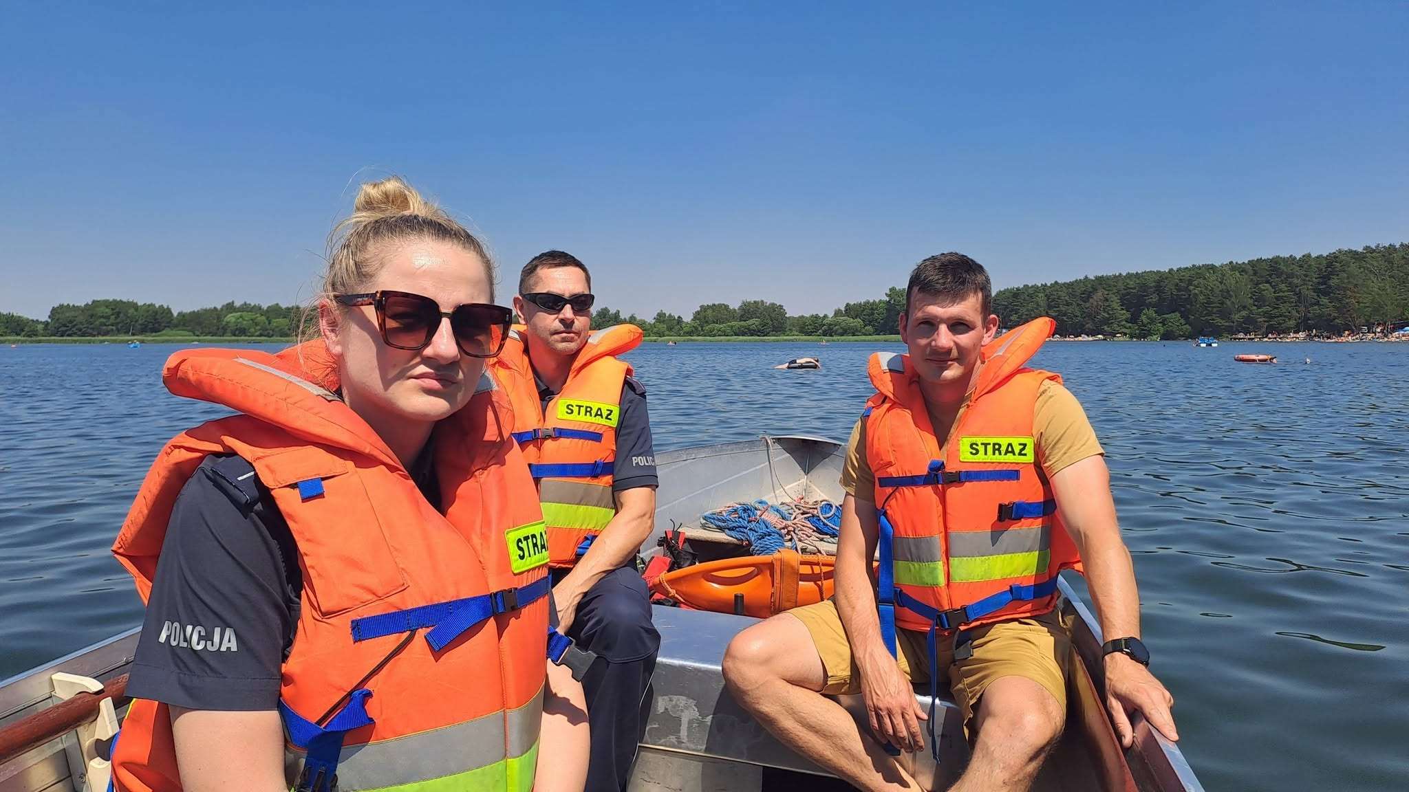 Wspólne patrole strażaków i policji na wodzie w Parczewie
