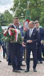 Mural Wincentego Witosa odsłonięty w Motyczu. Wyjątkowe wydarzenie z udziałem samorządowców