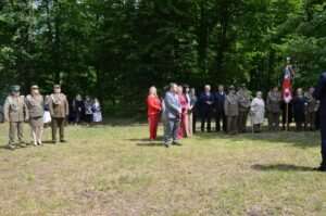 Uroczystości patriotyczne w Posadowie. Hołd poległym w bitwach z czerwca 1944 roku